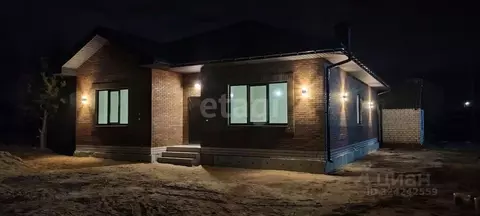 Дом в Воронежская область, Рамонский район, Новоживотинновское с/пос, ...