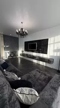 3-к кв. Ханты-Мансийский АО, Сургут Университетская ул., 9 (120.0 м)