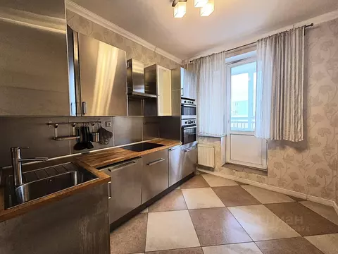 2-к кв. Москва 6-я Радиальная ул., 5к3 (65.0 м)