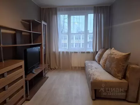 3-к кв. Санкт-Петербург бул. Новаторов, 46 (42.5 м)