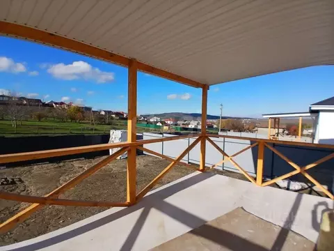 Дом в Крым, Симферопольский район, с. Мирное  (102 м)