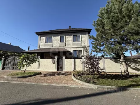 Дом в Ставропольский край, Ставрополь № 8 мкр, проезд Ясная Поляна, 38 ...