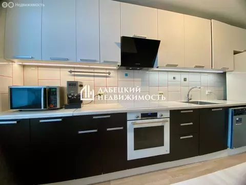 3-комнатная квартира: посёлок Парголово, Тихоокеанская улица, 14к2 ...