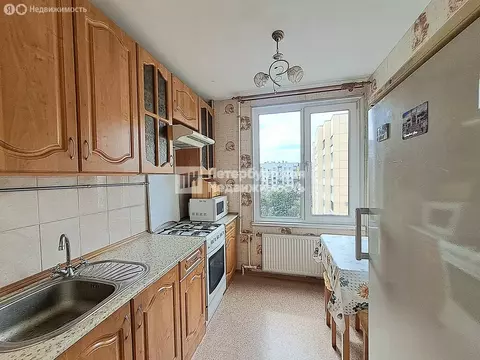 2-комнатная квартира: Санкт-Петербург, проспект Ветеранов, 26 (42 м)