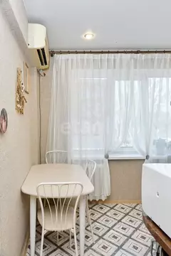 3-к кв. Амурская область, Благовещенск пос. Мясокомбинат, Л2 (69.0 м)