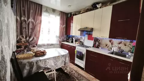 3-к кв. Курганская область, Курган Заозерный жилрайон, 2-й мкр, 8 ...