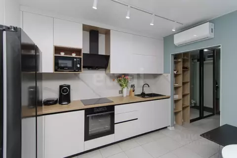 2-к кв. Тюменская область, Тюмень Полевая ул., 117к6 (56.0 м)