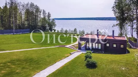 Дом в Ленинградская область, Выборгский район, Рощинское городское ...