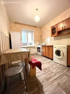 2-комнатная квартира: Октябрьский, Полесская улица, 3 (53 м)