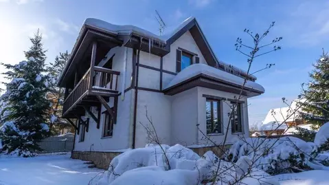 Коттедж в Московская область, Одинцовский городской округ, д. Калчуга, ...