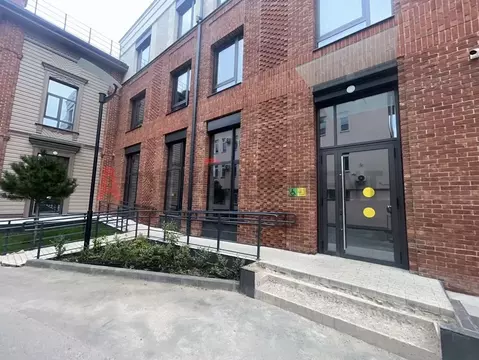 Помещение свободного назначения в Татарстан, Казань ул. Бутлерова, 18 ...