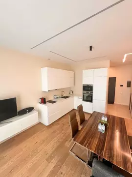 2-к кв. Москва Шелепихинская наб., 34к1зд4 (71.0 м)