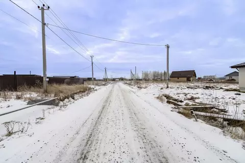 Участок в Тюменская область, Тюменский муниципальный округ, Чикчинское ...