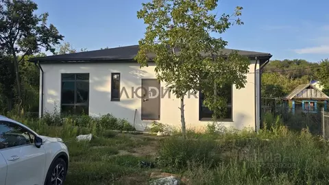 Дом в Саратовская область, Саратов ул. Липовая (120 м)