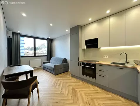 2-комнатная квартира: Сочи, микрорайон Бытха, Ясногорская улица, ...