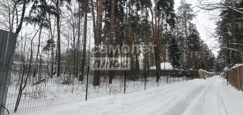 Участок в Московская область, Одинцовский городской округ, д. Бородки ...