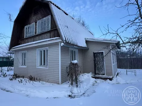 Дом в Ленинградская область, Лужский район, Заклинское с/пос, д. ...