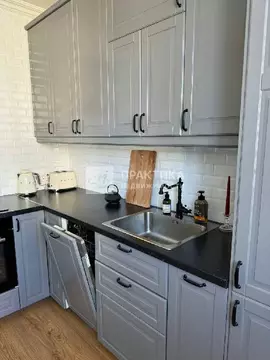 Продается 2-комнатная квартира