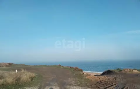 Участок в Крым, Ленинский район, Семисотское с/пос, с. Каменское ул. ...