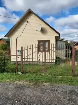 Дом в Смоленская область, Гагаринский муниципальный округ, Родник СНТ ...