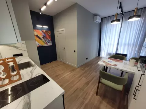 Продается 3-комнатная квартира