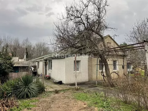 Дом в Крым, Черноморское пгт ул. 60-летия Октября (64 м)