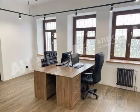 Офис в Москва ул. Казакова, 3С2 (96 м)