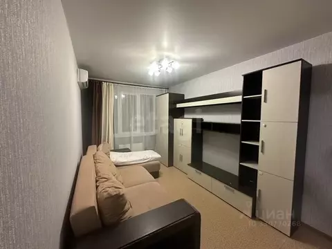 2-к кв. Курская область, Курск просп. Надежды Плевицкой, 37 (54.2 м)