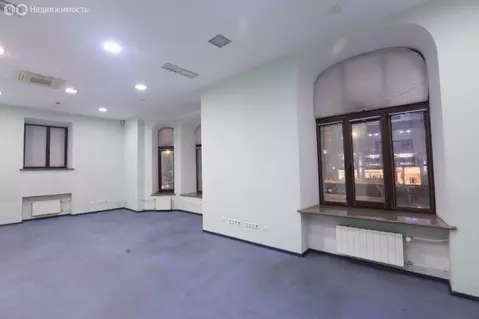 Офис (181.4 м)