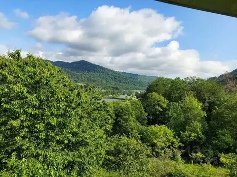 Участок в Краснодарский край, Сочи городской округ, с. Казачий Брод ...