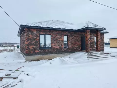 Дом в Башкортостан, Уфимский район, Зубовский сельсовет, с. ...