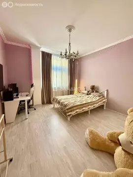 3-комнатная квартира: посёлок городского типа Заречье, Тихая улица, ...