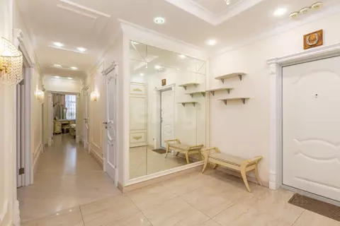 3-к кв. Свердловская область, Екатеринбург ул. 8 Марта, 188 (90.3 м)