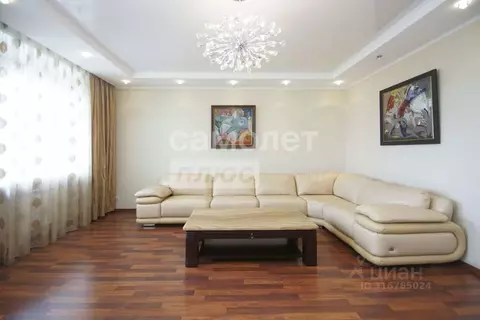 3-к кв. Омская область, Омск ул. Маршала Жукова, 101 (140.7 м)