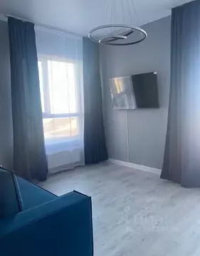2-к кв. Крым, Симферополь просп. Александра Суворова, 15к11 (50.0 м)