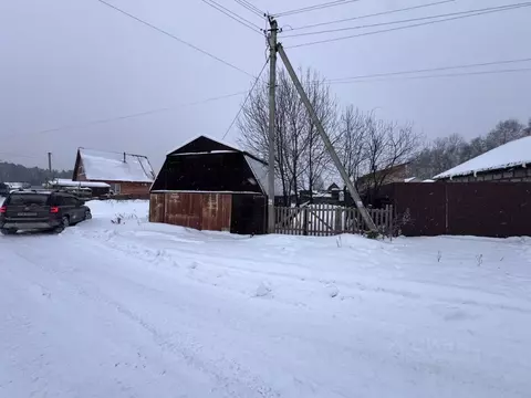 Участок в Новосибирская область, Новосибирский район, с. Барышево ул. ...