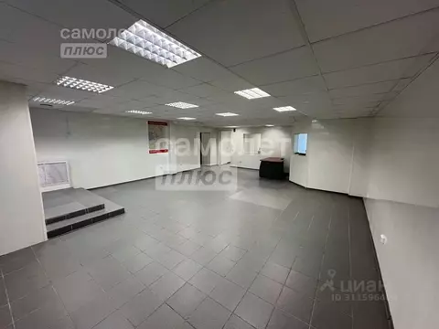 Помещение свободного назначения в Псковская область, Псков ул. Гоголя, ...