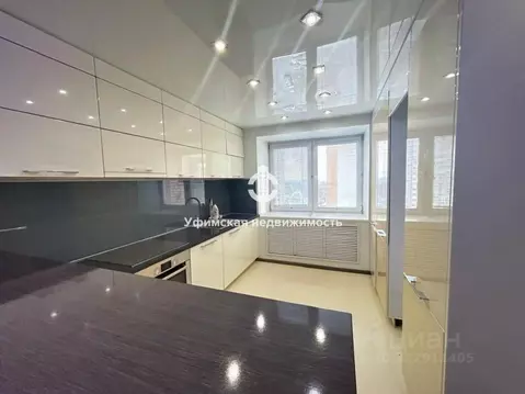 2-к кв. Башкортостан, Уфа Колгуевский мкр, ул. Габдуллы Амантая, 10/1 ...