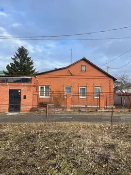 Дом в Свердловская область, Екатеринбург ул. Водоемная, 50 (100 м)