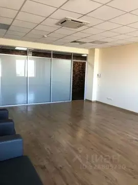 Офис в Санкт-Петербург Октябрьская наб., 10к1 (44 м)