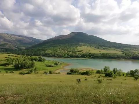 Дом в Крым, Симферопольский район, Добровское с/пос, Магарач СТ 4 (51 ...