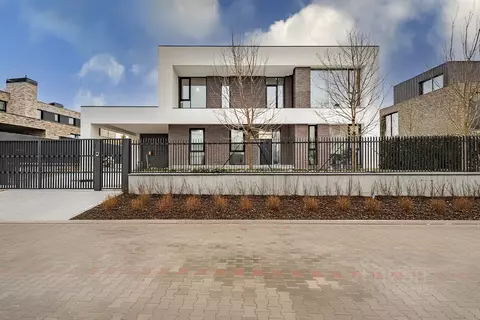 Дом в Московская область, Одинцовский городской округ, д. Таганьково, ...