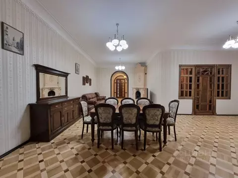 4-к кв. Санкт-Петербург Гангутская ул., 10 (175.0 м)