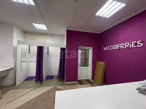 Помещение свободного назначения в Крым, Симферополь ул. Маршала ...