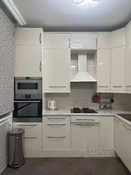 4-к кв. Москва Новопесчаная ул., 17К2 (80.0 м)