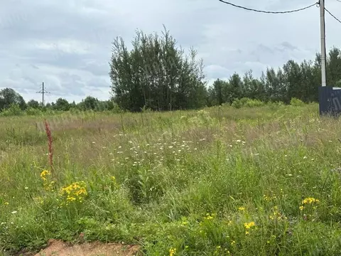 Участок в Тверская область, Калининский муниципальный округ, д. ...