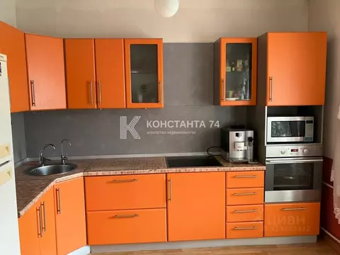 3-к кв. Челябинская область, Челябинск ул. Энгельса, 99Б (86.6 м)