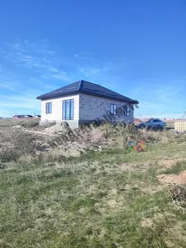 Дом в Калмыкия, Элиста Молодежный мкр, 67 (83 м)