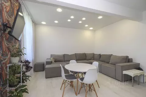 2-к кв. Омская область, Омск пос. Чкаловский, ул. Пархоменко, 11 (63.4 ...