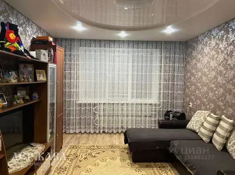 3-к кв. Белгородская область, Старый Оскол Южный мкр, 2к1 (64.0 м)